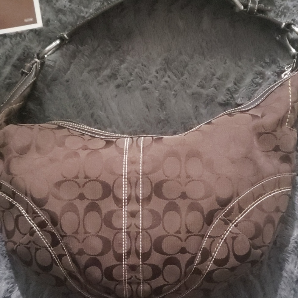 Coach purse - Picture 3 of 8